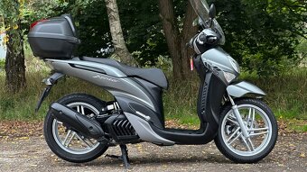Yamaha Xenter 150 r.v. 2016 - 13