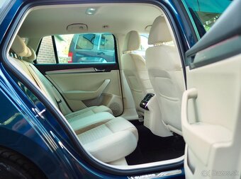 SUPERB COMBI 2019,2.0TDi,DSG,BLUE LAVA Metalic,LED,GPS,Ťažné - 13