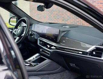 BMW X6 M60i xDrive 390KW, M SPORT INDIVIDUAL - 13