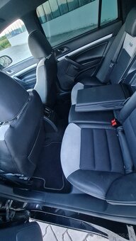 Škoda Octavia RS 2,0 TDi CR DSG F1, xenon navi nová STK EK - 13