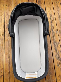 Vanička Bassinet Black Thule Urban Glide 3 / 4-wheel - 13