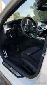 BMW G30 520d xDrive M-Sport Packet - 13