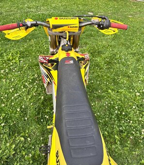 Suzuki RMZ 450 - 13