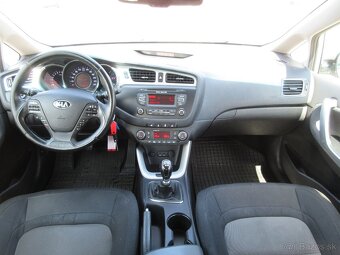 Kia Cee´d SW 1.6 GDI LX/Silver s odp. DPH - 13
