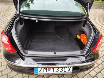 Volkswagen Passat CC - 13