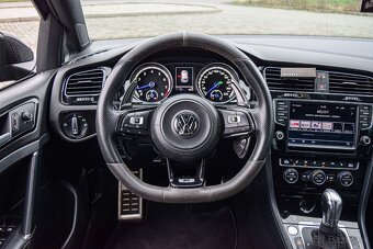 Volkswagen Golf R 2.0 TSI 221 kW 4Motion. - 13