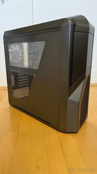 NZXT Phantom 410 - 13