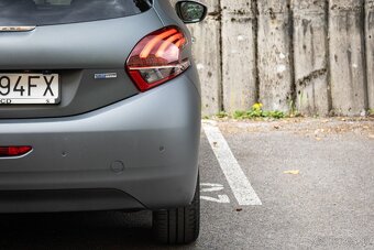 Peugeot 208 1.2 PureTech Allure A/T aj na splátky - 13