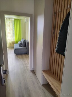 Moderne kompletne zrekonštruovaná garsónka - 13