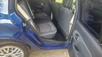 RENAULT CLIO 1.4 16V.5DV - 13