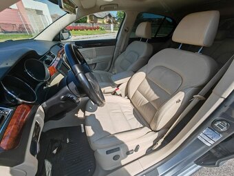 Škoda Superb 3.6 V6 - 13