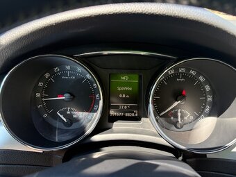 Škoda Superb Combi 1.6 TDI CR DPF Active GreenLine - 13