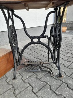 SIJACI STROJ SINGER - 13