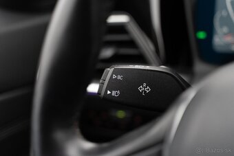 BMW Rad 3 G21 18d A/T Luxury - MATRIX,Ambient,HARMAN/KARDON - 13