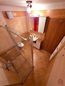 Apartmán, Nová Lesná, 46m2 + balkón, park. miesto, zariadený - 13