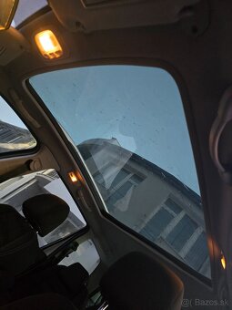 Peugeot  307 sw - 13