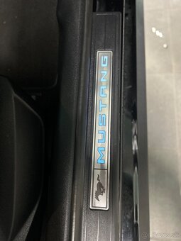 Ford Mustang 5.0 gt - 13