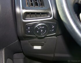 Ford Focus Combi automatická 6-stupňová prevodovka - 13