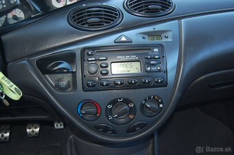 Ford Focus ST 2.0b - 13