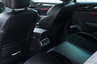 RENAULT MEGANE Hatchback - 13