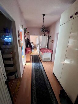 Príjemný rodinný dom v krásnej dedinke Podkylava s veľkým po - 13