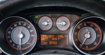 Fiat Punto Lounge 1.4 8v 77k - 13