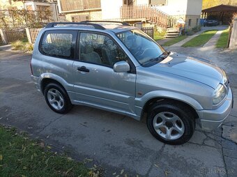 Suzuki Grand Vitara 1.6 4x4 benzín - 13