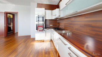 Svetlý 2i byt s dvomi balkónmi a parkovaním P. Biskupice - 13