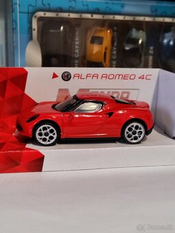 Alfa Romeo 1:43 - 13