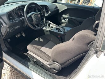 2023 Dodge Challenger 5,7 V8 Automat 30000km - 13