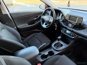 Hyundai i30 CW 1.4 T-GDi - 13