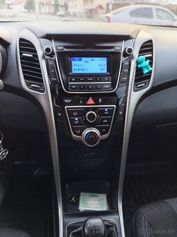 Hyundai i30 1.4i LPG - 13