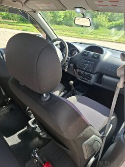 Suzuki Ignis 1,3 wwt 69 kw benzín - 13