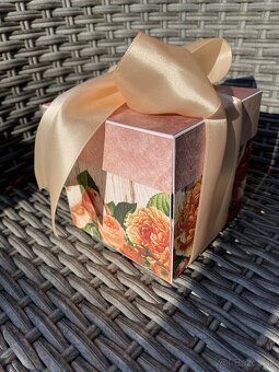 Exploding box - 13