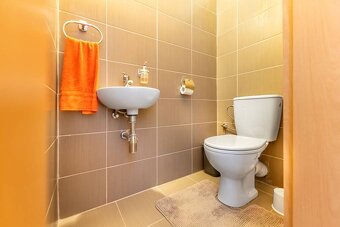 Štýlový, zariadený  2izbový byt so šatníkom - 13