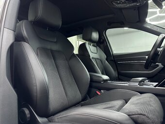 Audi E-TRON 55 2021 - 13