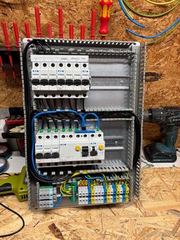 Zasuvkova rozvodnica - 13