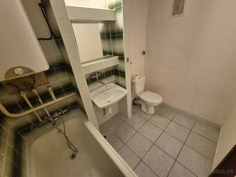 2-izbový byt - zeleň, juh-východ - 13