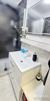 3 samostatné izby+kuchyňa s jedálňou–Petržalka, Andrusovova - 13