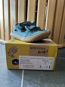 Sandalky, tenisky velkosti 20-21-22 - 13