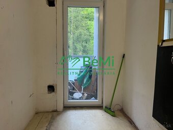 Predaj 3 izbový byt, ZNÍŽENÁ CENA - Nová Baňa (042-113-MIJK) - 13
