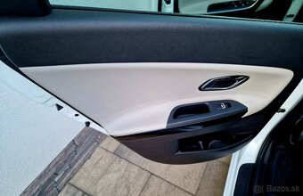 Kia Ceed SW - 13