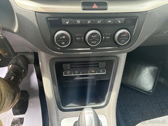Seat Alhambra 2.0TDi  DSG r.v.2020 - 13