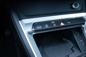 Audi Q3 40 2.0 TFSI quattro S tronic Bez Akontácie - 13