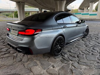 BMW 540i xDrive G30 M-Packet Performance - 13