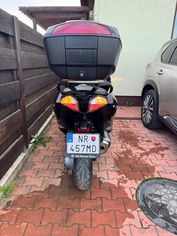 Maxi Skuter BMW C650GT - 13