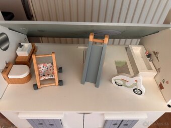 Little Dutch domček pre bábiky - 13