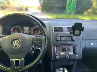 Volkswagen Touran 2.0 TDI Highline DSG - 13