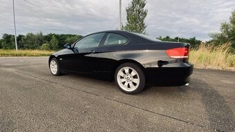 BMW E92 Coupé | M/T, H&K, iDrive Pro - 13