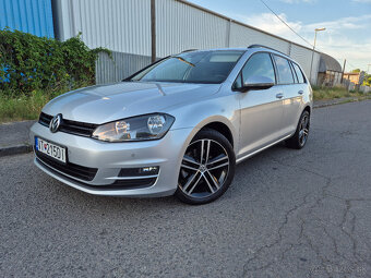 Volkswagen Golf Variant 1.6 TDI BlueMotion Highline DSG - 13